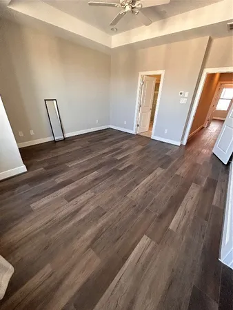 $3,000 | 211 Milby Street, Houston, TX 77003