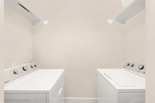 $3,000 | 211 Milby Street, Houston, TX 77003