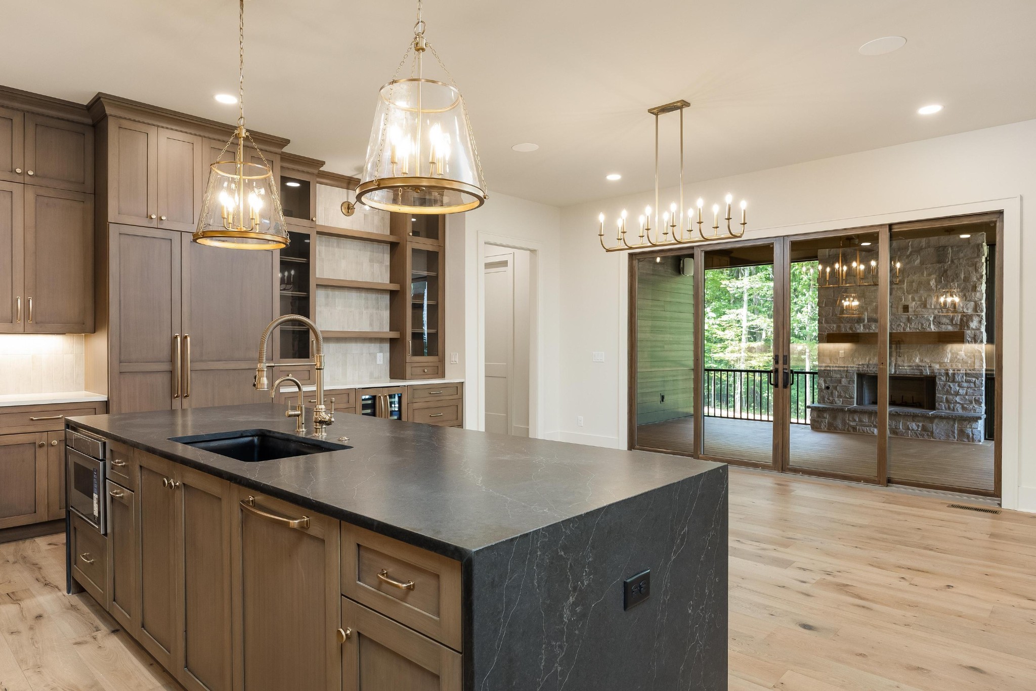 1447 Bent Hickory Road Signal Mountain, TN 37377 - Photo 11 of 49 Gallery Image 11
