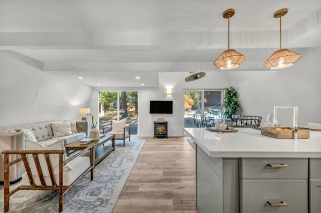 $699,000 | 13081 Davos Drive, Truckee, CA 96161