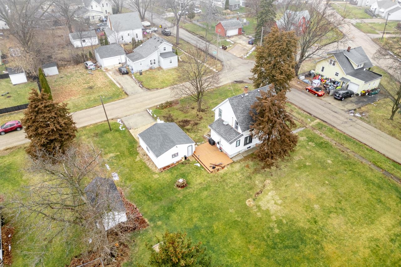 612 Chicago Street Belvidere, IL 61008 - Photo 9 of 31