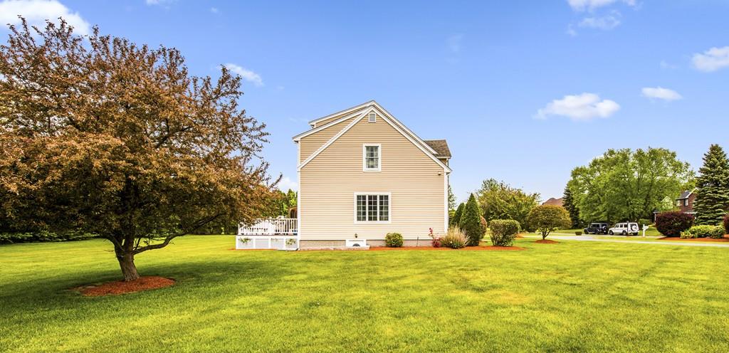 35 Bayberry Road Canton, MA 02021 - Photo 4 of 26 Gallery Image 4