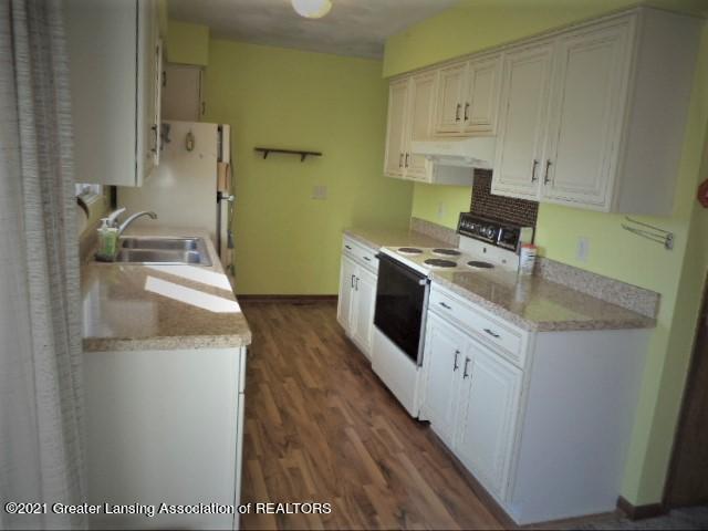 5779 West Centerline Road St. Johns, MI 48879 - Photo 9 of 43 DSC05589