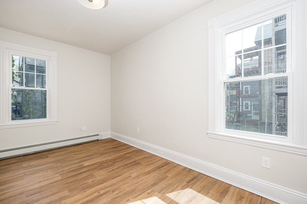 39 Perry Street, Unit 1 Brookline, MA 02445 - Photo 7 of 21