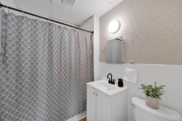 $419,900 | 69-71 Elmwood Avenue, Holyoke, MA 01040