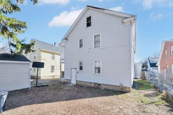 $419,900 | 69-71 Elmwood Avenue, Holyoke, MA 01040