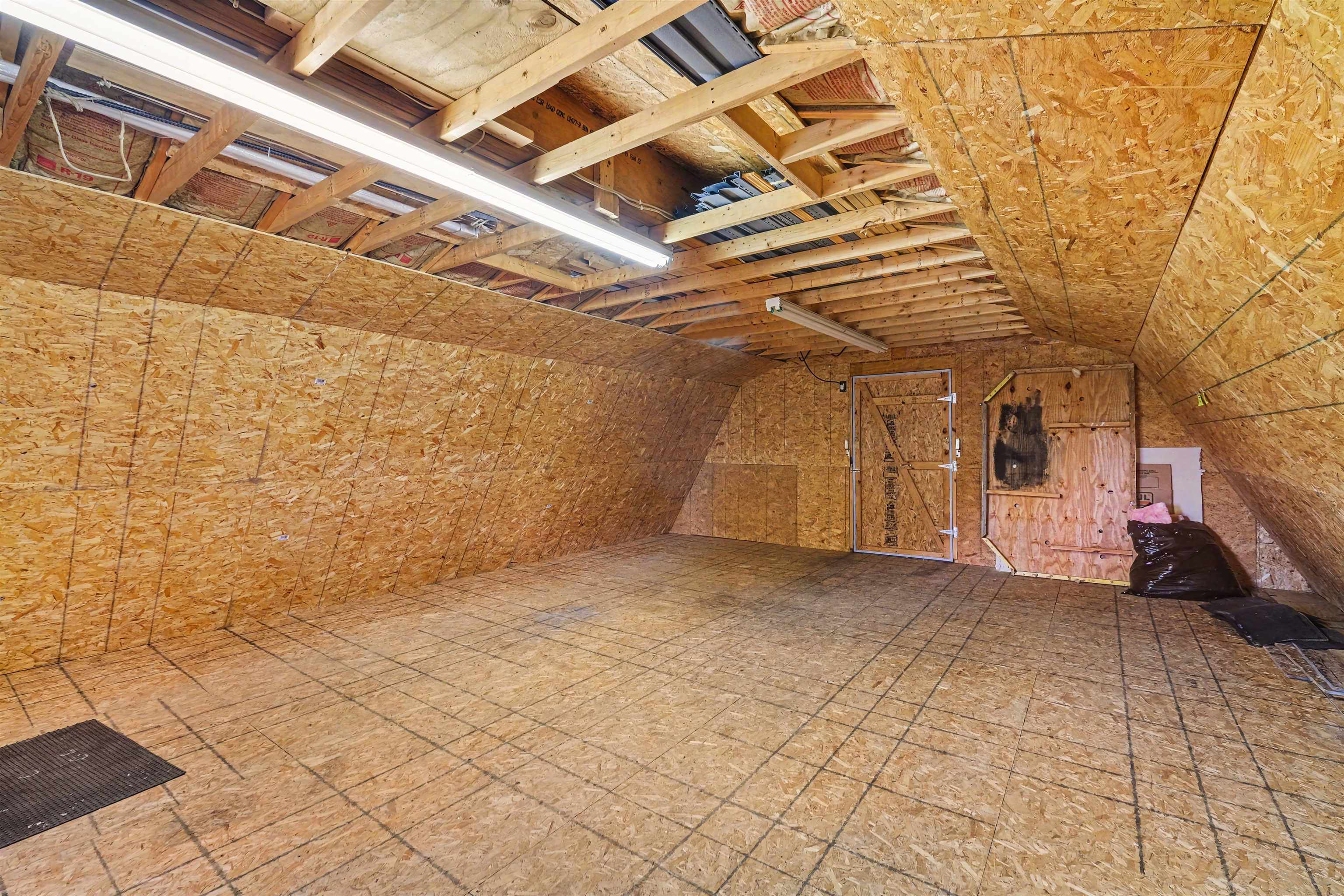 8155 Corunna Road Flint, MI 48532 - Photo 23 of 36