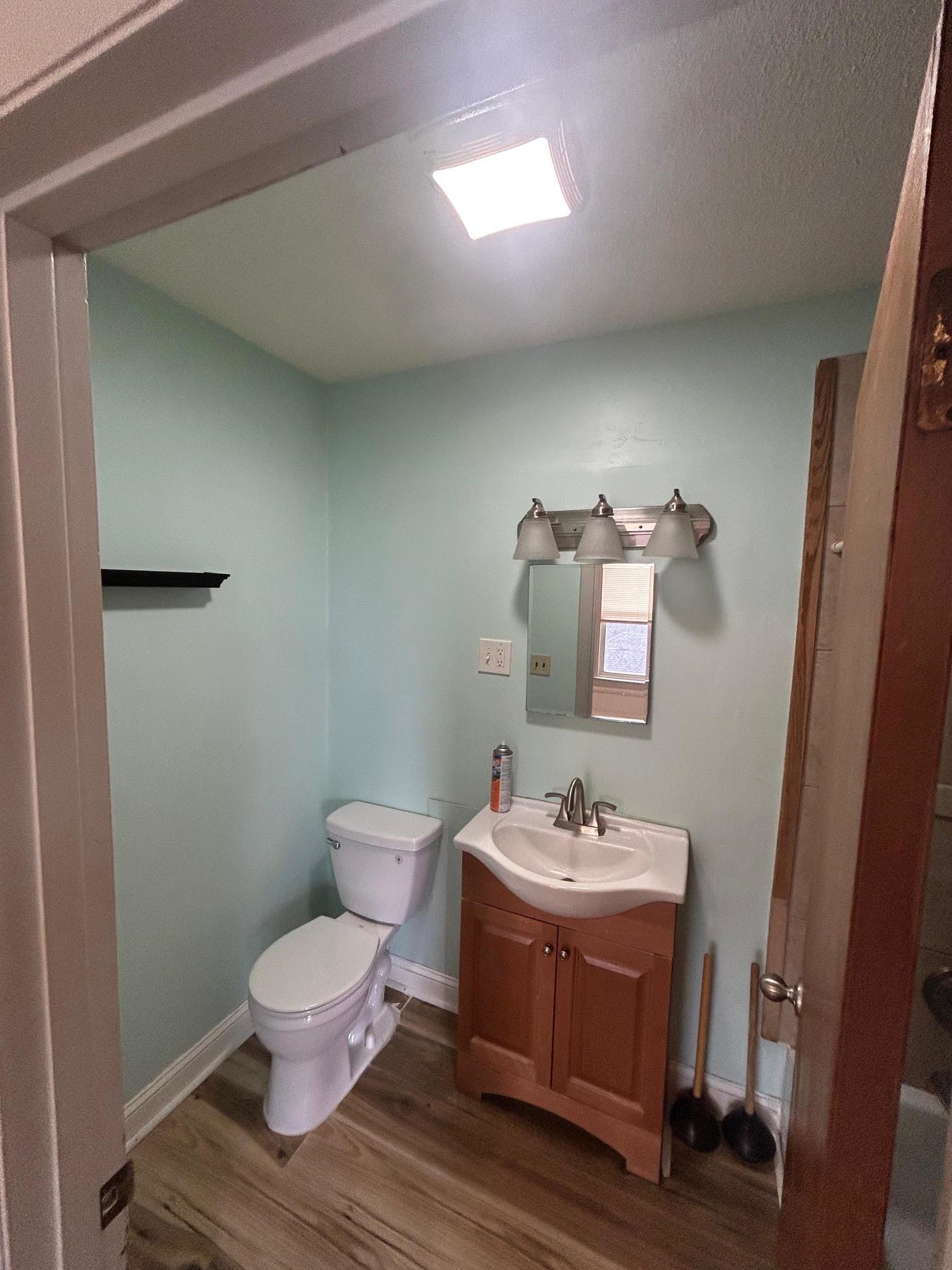 23 Elm Street, Unit #7 3 Nashua, NH 03060 - Photo 6 of 17