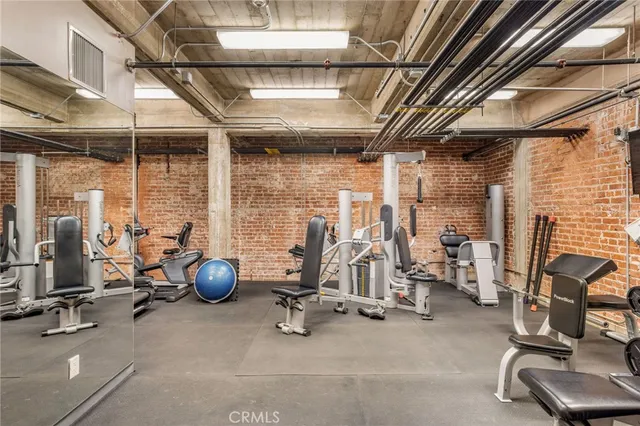 $849,000 | 835 Locust Avenue, Unit 519, Long Beach, CA 90813