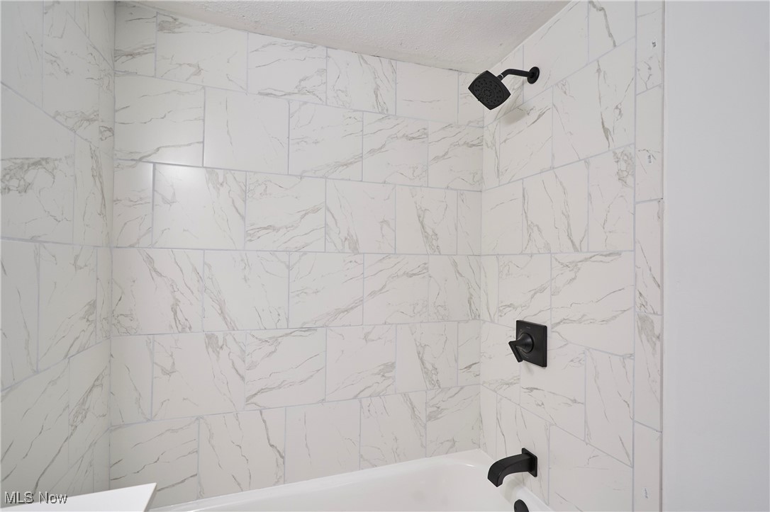 1001 Dayton Street Akron, OH 44310 - Photo 18 of 27 Bathroom featuring gorgeous shower combination