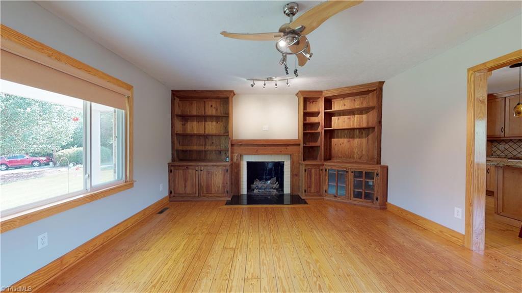207 Andrew Hunter Road Asheboro, NC 27203 - Photo 14 of 28 Gallery Image 14