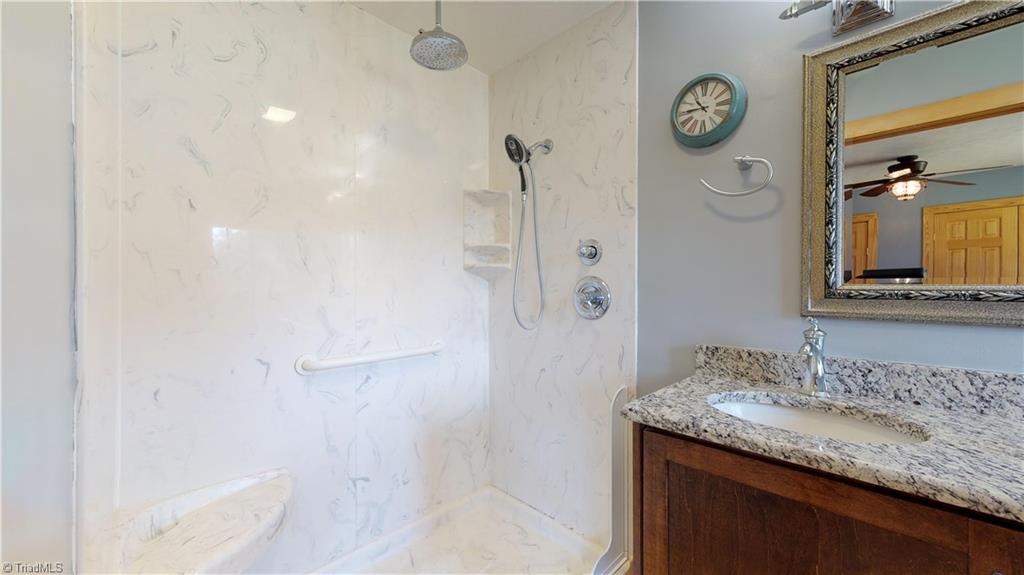 207 Andrew Hunter Road Asheboro, NC 27203 - Photo 27 of 28 Gallery Image 27