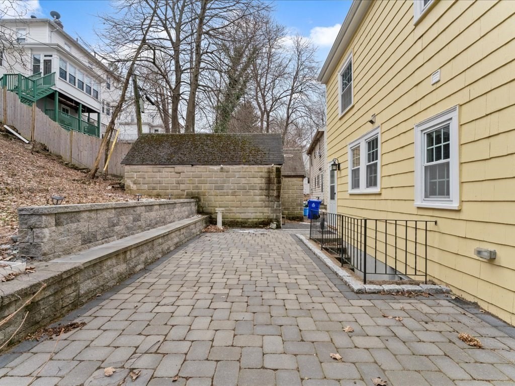 40 Lake Shore Road Boston, MA 02135 - Photo 36 of 39