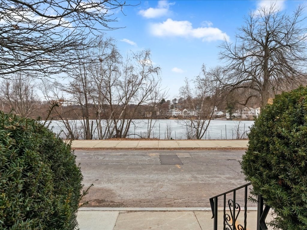 40 Lake Shore Road Boston, MA 02135 - Photo 38 of 39
