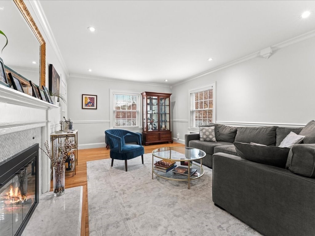 40 Lake Shore Road Boston, MA 02135 - Photo 8 of 39