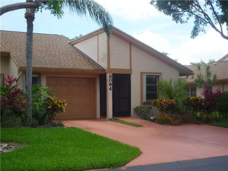 8094 Springtree Road, Unit 8094 Boca Raton, FL 33496 - Photo 2 of 31 Exterior Front