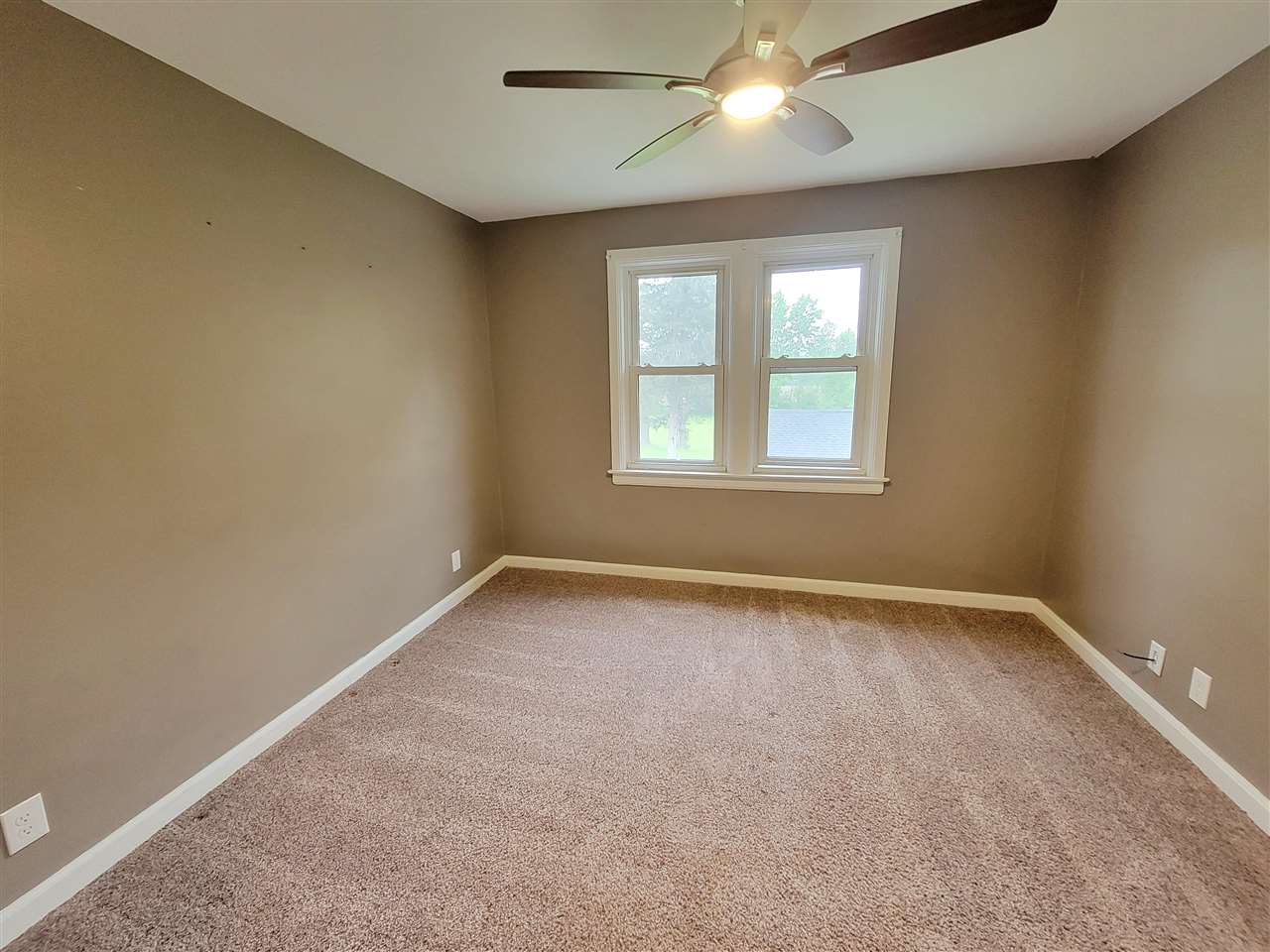 4824 Baker Road Bridgeport, MI 48722 - Photo 22 of 44