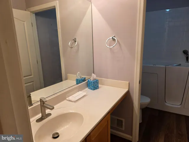 $605,000 | 31380 Paynes Farm Drive, Locust Grove, VA 22508