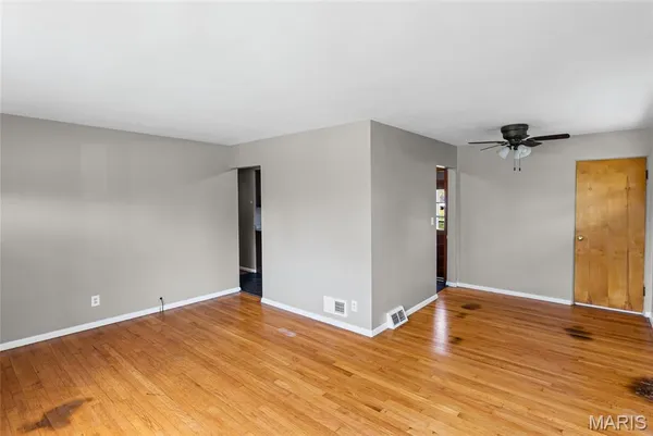 $189,900 | 2419 Woodlawn Avenue, Granite City, IL 62040