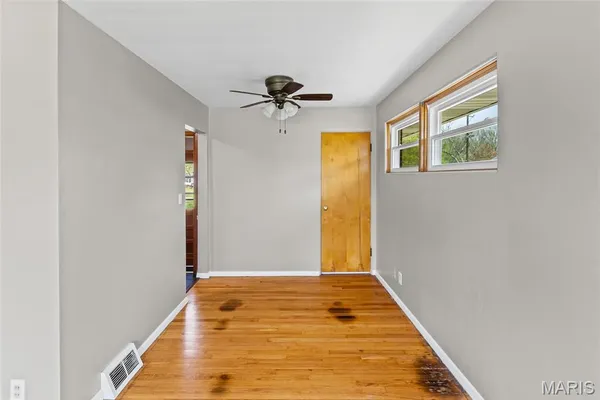 $189,900 | 2419 Woodlawn Avenue, Granite City, IL 62040