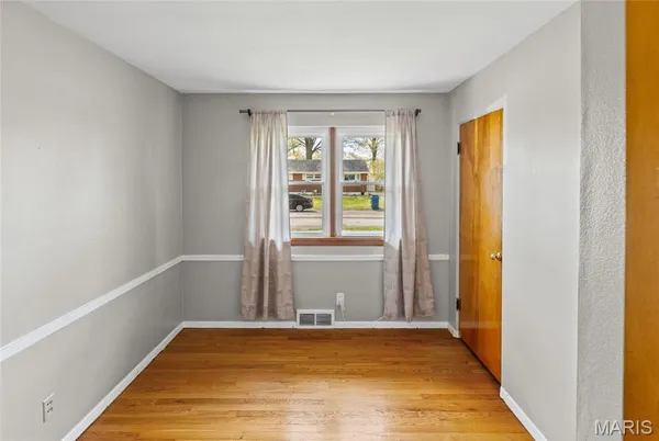 $189,900 | 2419 Woodlawn Avenue, Granite City, IL 62040