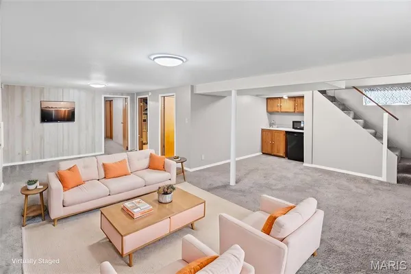 $189,900 | 2419 Woodlawn Avenue, Granite City, IL 62040