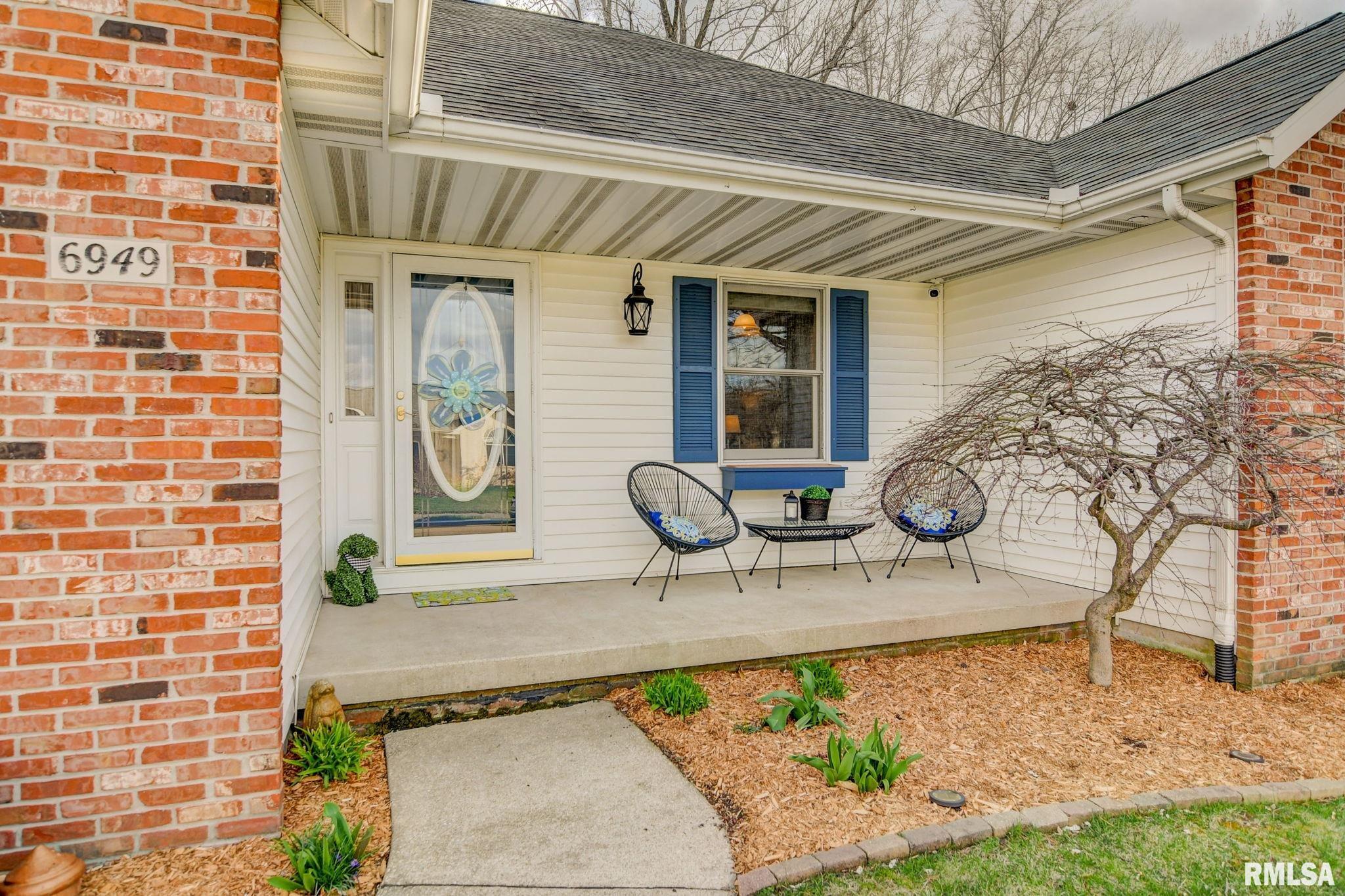 6949 Fringetree Way Springfield, IL 62712 - Photo 3 of 54