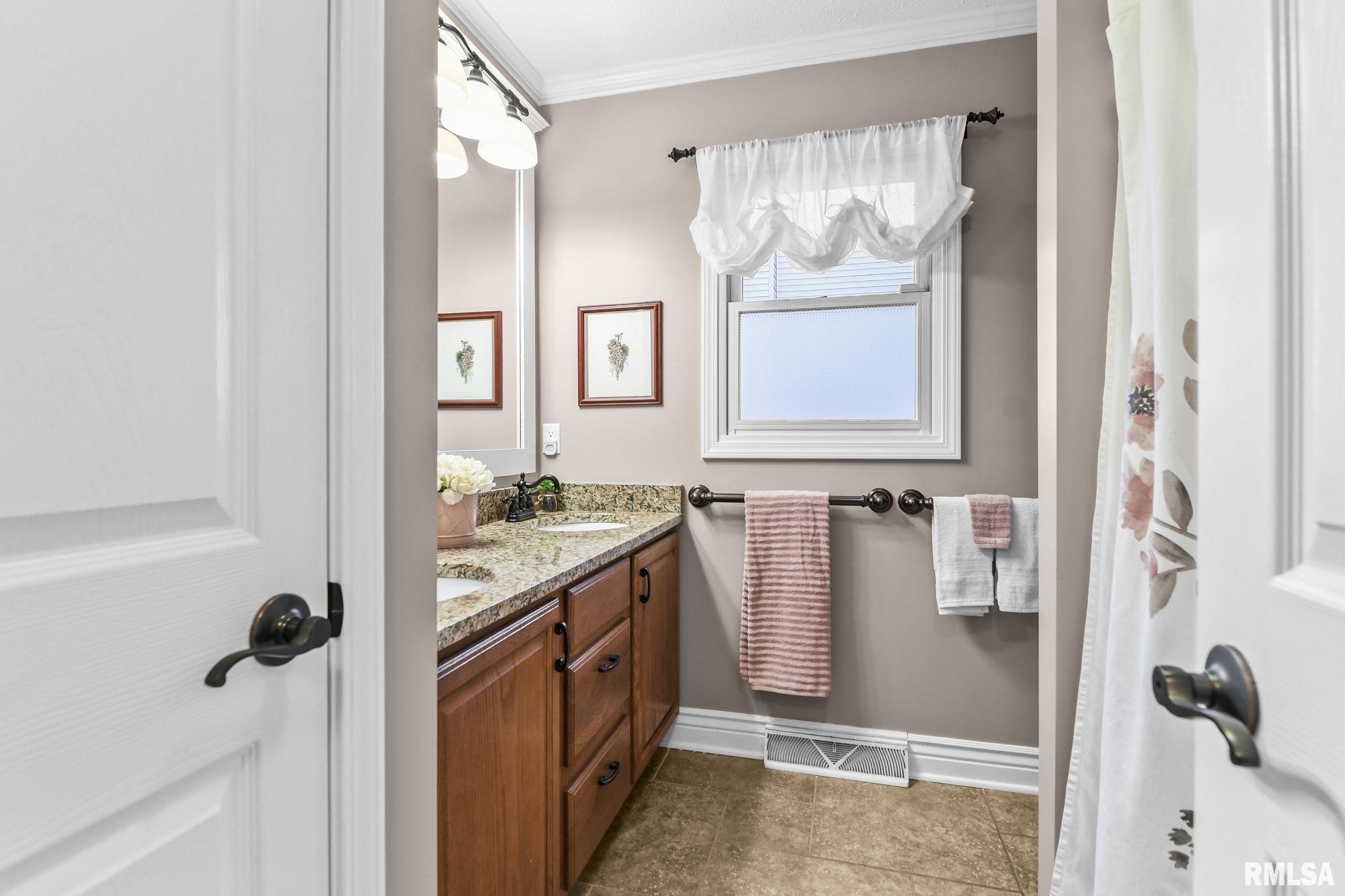 6949 Fringetree Way Springfield, IL 62712 - Photo 32 of 54