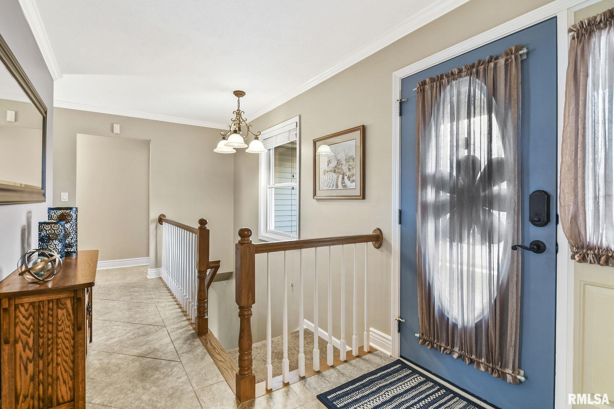 6949 Fringetree Way Springfield, IL 62712 - Photo 4 of 54