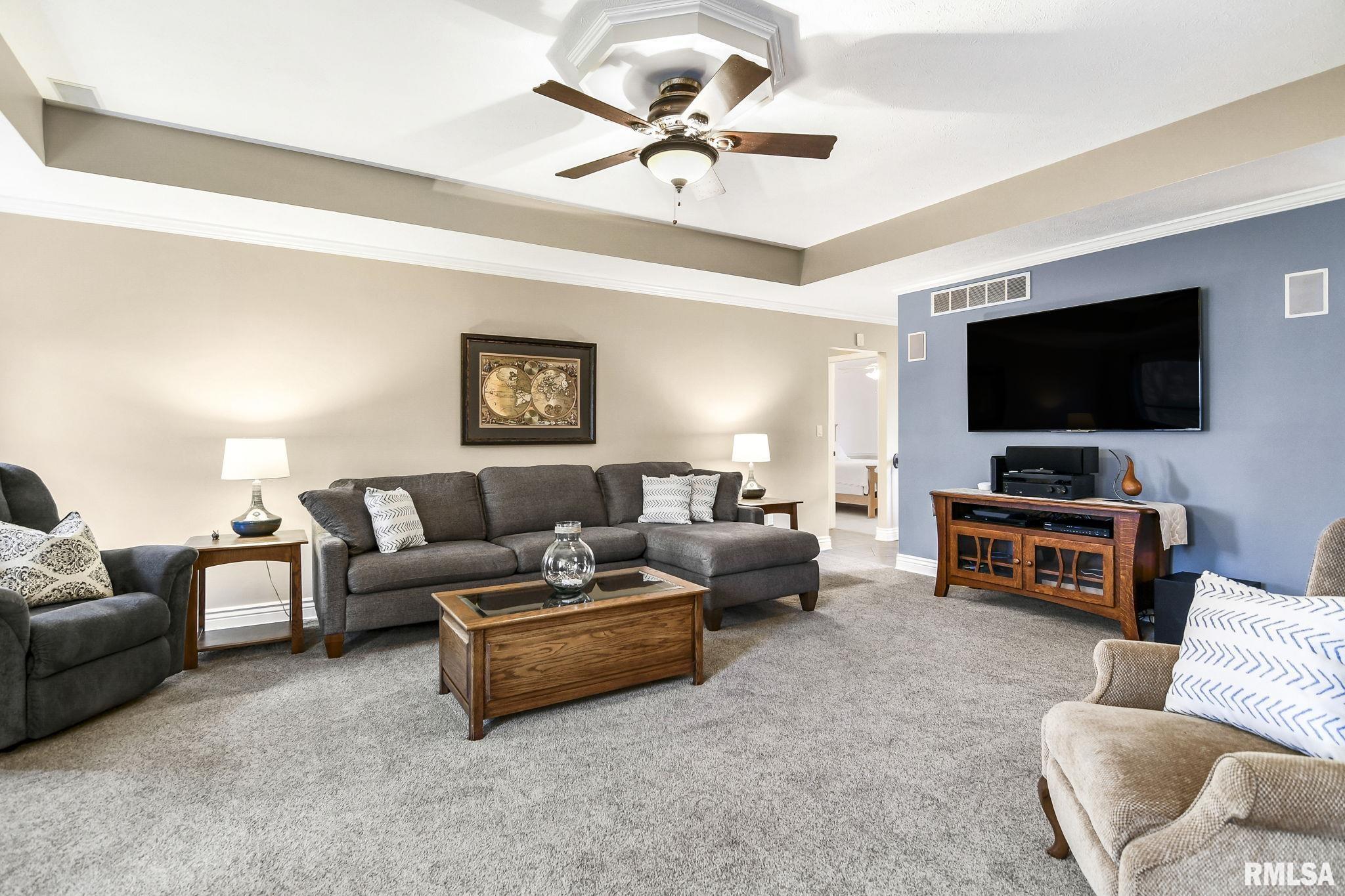 6949 Fringetree Way Springfield, IL 62712 - Photo 6 of 54