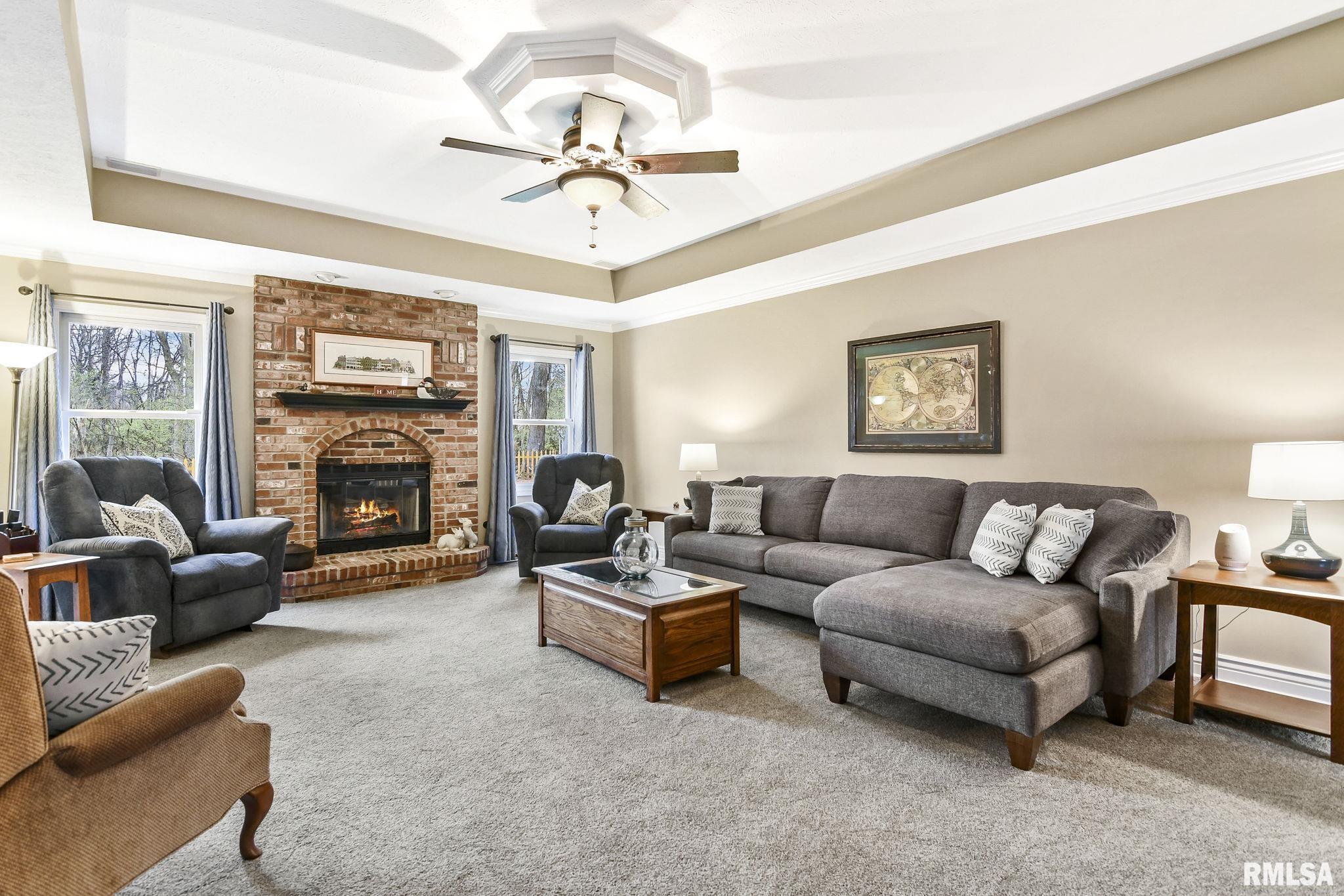6949 Fringetree Way Springfield, IL 62712 - Photo 8 of 54