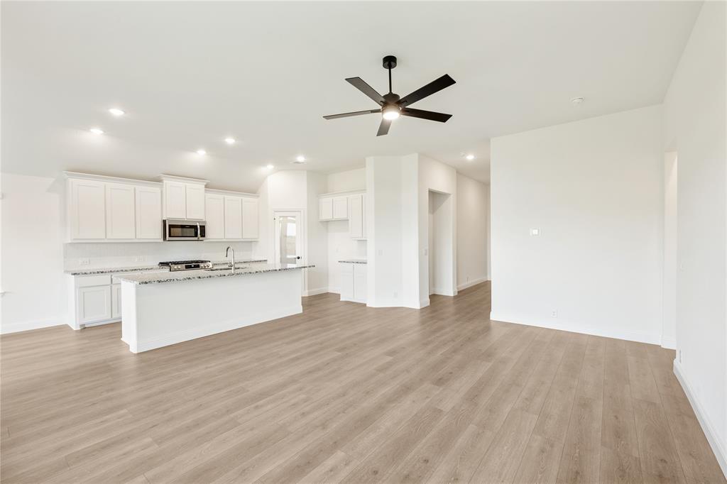 304 Keystone Drive Commerce, TX 75428 - Photo 16 of 36