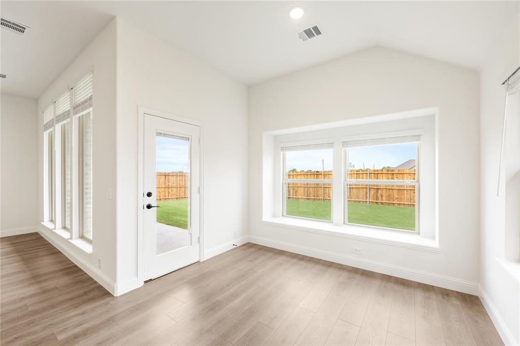 304 Keystone Drive Commerce, TX 75428 - Photo 23 of 36