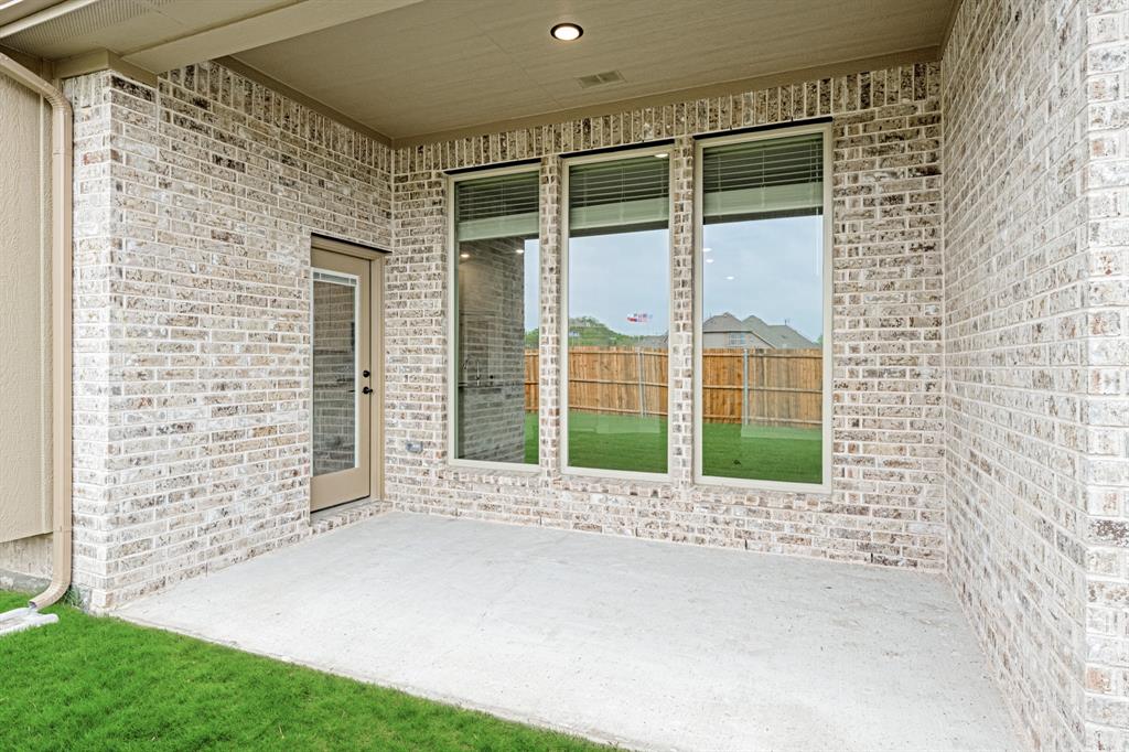 304 Keystone Drive Commerce, TX 75428 - Photo 33 of 36