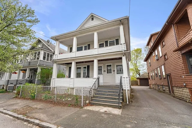 $2,800 | 15 Carney Street, Unit 1, Medford, MA 02155