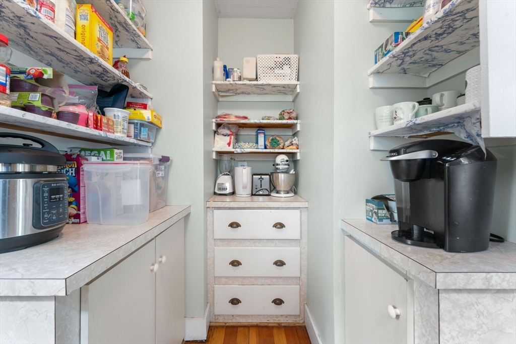 15 Carney Street, Unit 1 Medford, MA 02155 - Photo 10 of 25