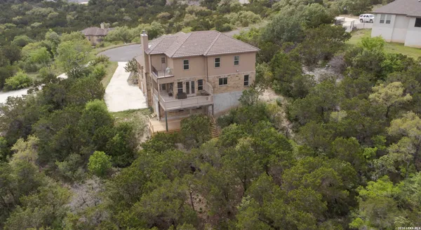 $3,975 | 12307 Van De Carr, Helotes, TX 78023