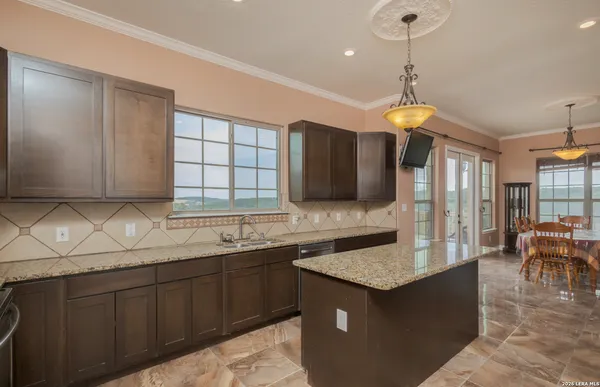 $3,975 | 12307 Van De Carr, Helotes, TX 78023