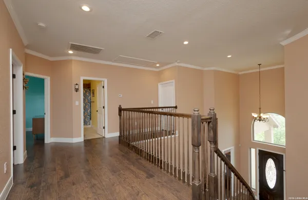 $3,975 | 12307 Van De Carr, Helotes, TX 78023