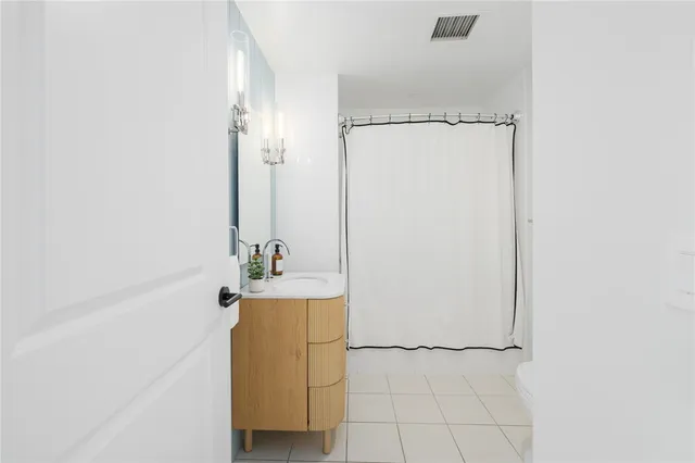 $675,000 | 1 Tower Drive, Unit 101, Portsmouth, RI 02871