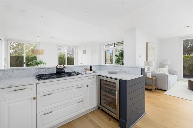 $675,000 | 1 Tower Drive, Unit 101, Portsmouth, RI 02871