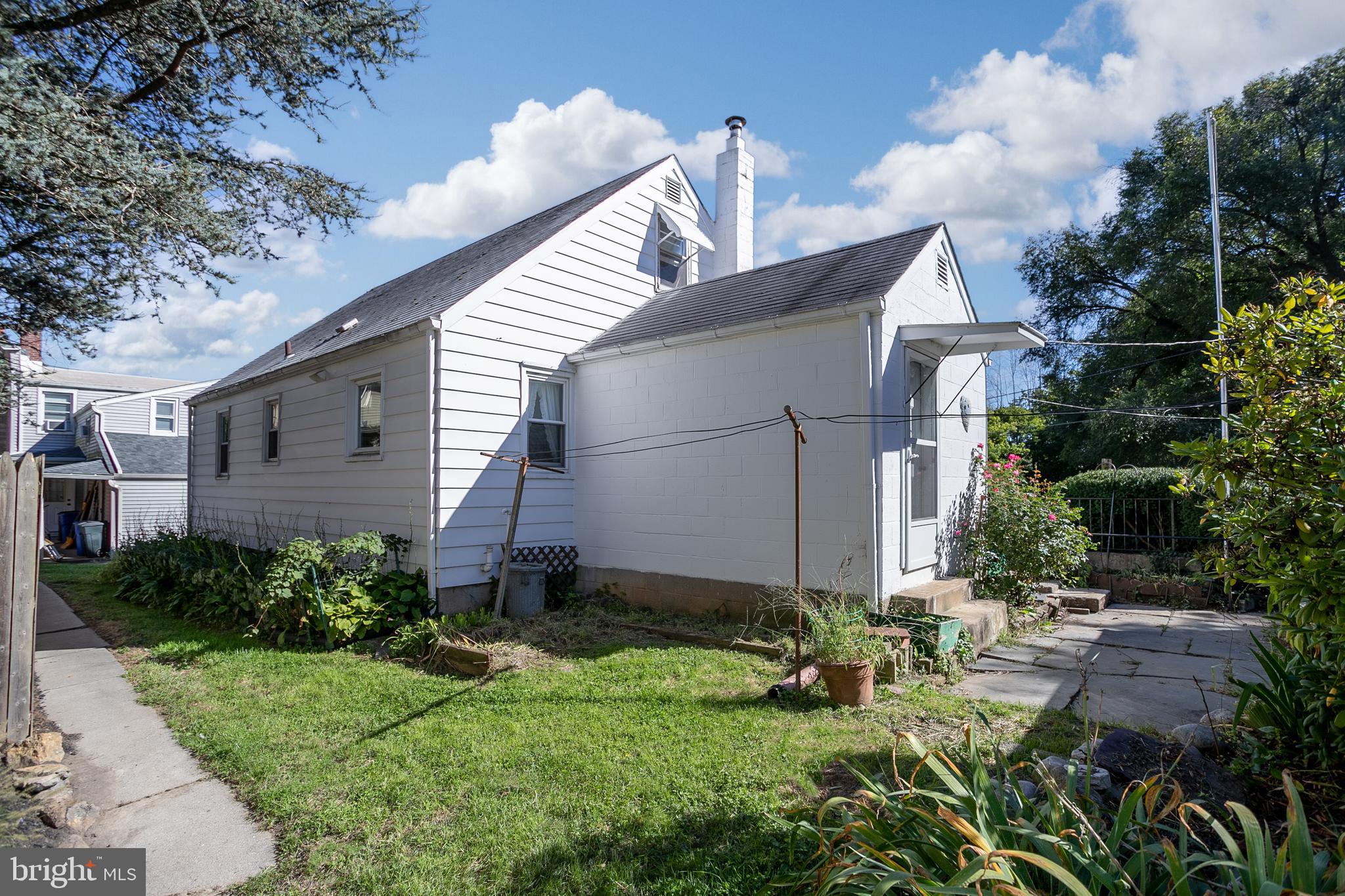 4 Water Street Clinton, NJ 08809 - Photo 19 of 29