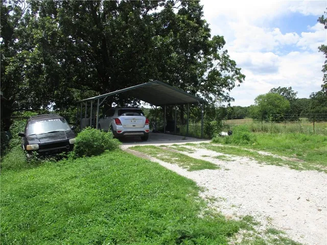 $85,000 | 2120 Rickner Road, Galena, KS 66739