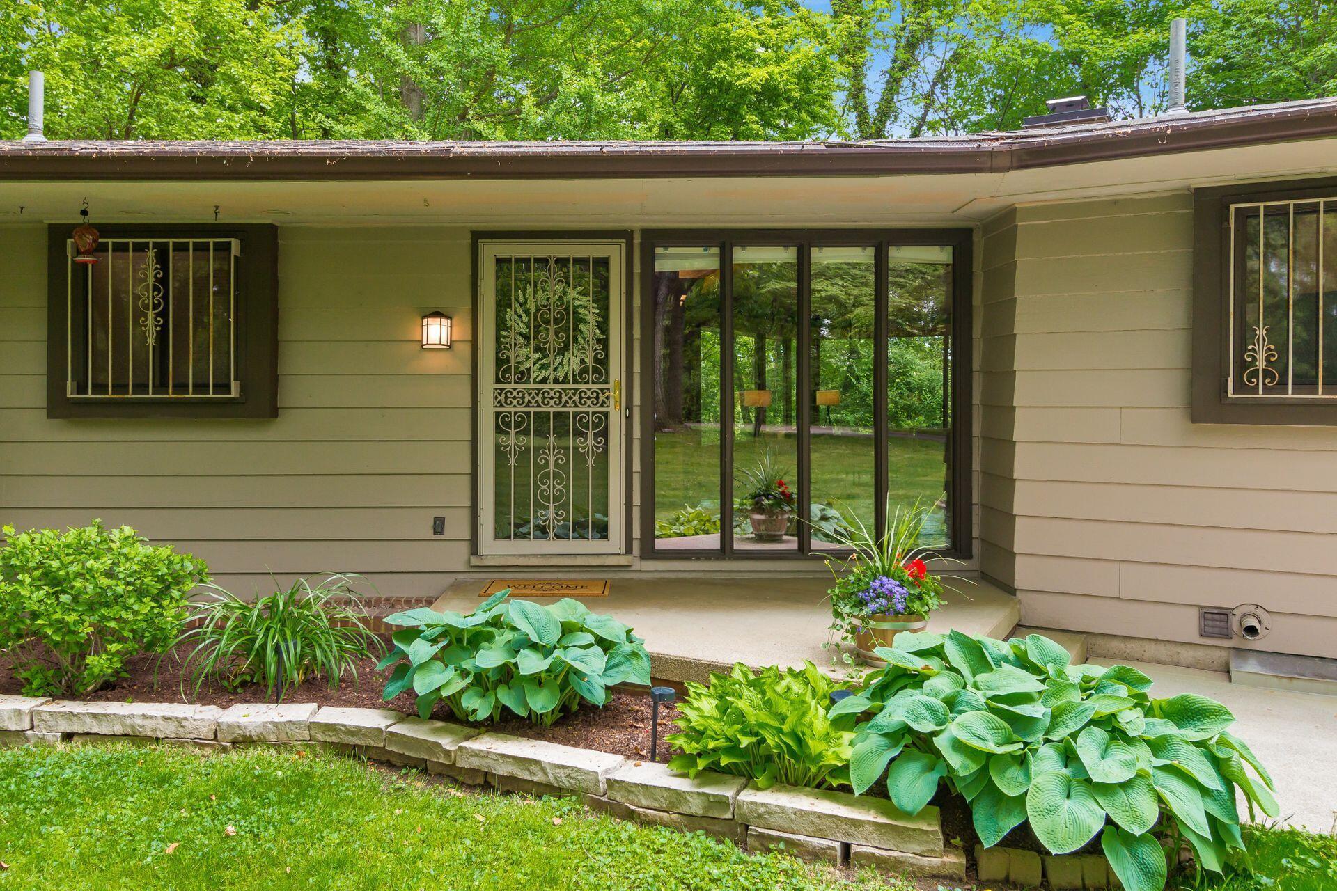 5901 Cooper Road Westerville, OH 43081 - Photo 2 of 46 Welcome Home!