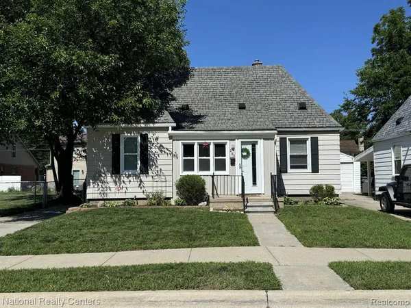 $165,000 | 2162 Homeplace Street, Dearborn, MI 48124