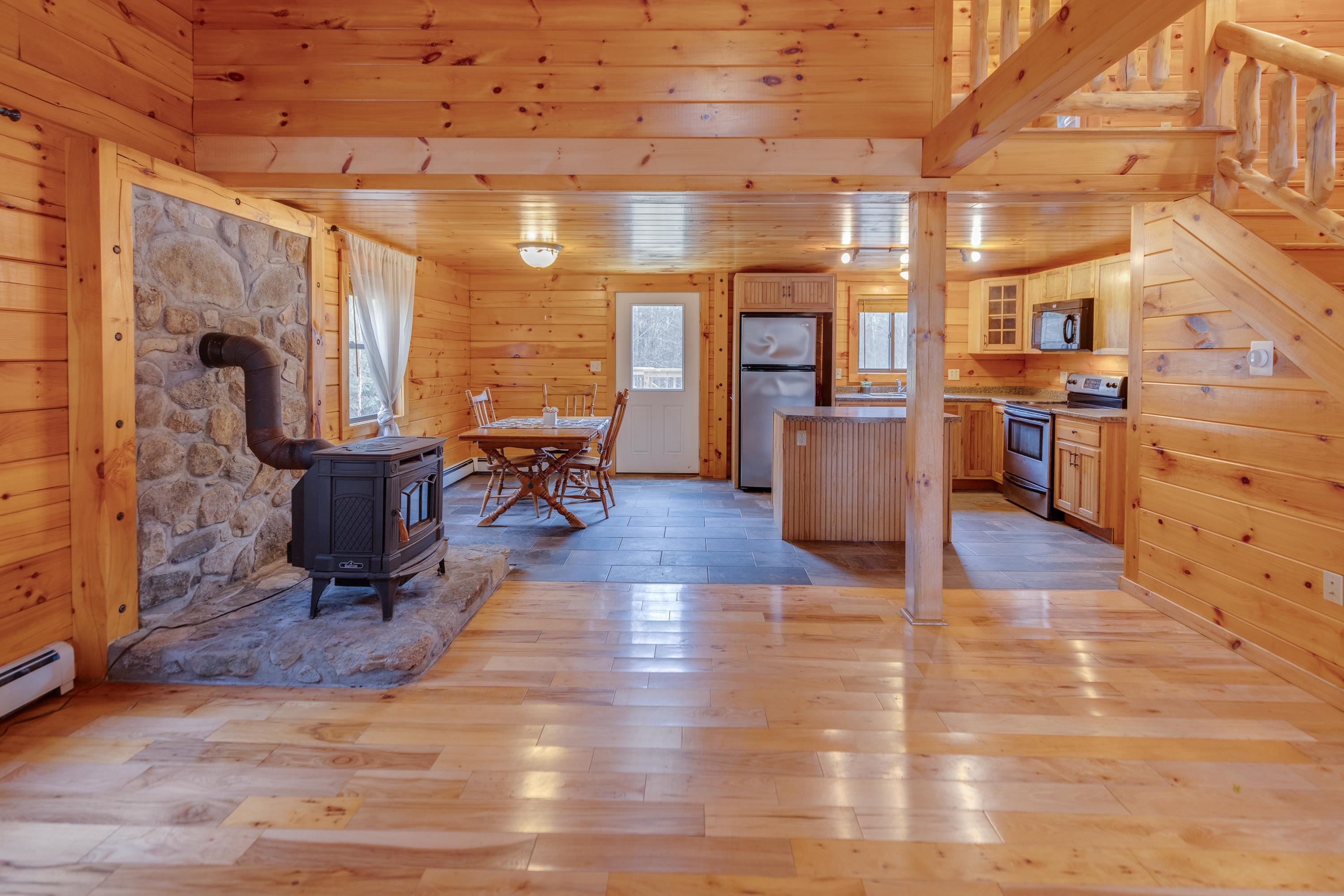 976 S Road Bethlehem, NH 03574 - Photo 31 of 33 Gallery Image 31
