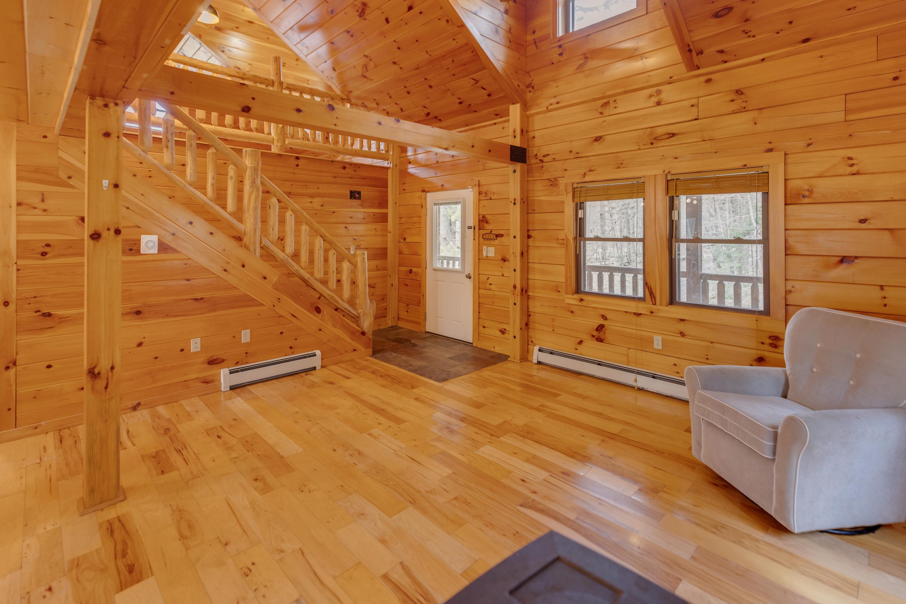 976 S Road Bethlehem, NH 03574 - Photo 10 of 33 Gallery Image 10