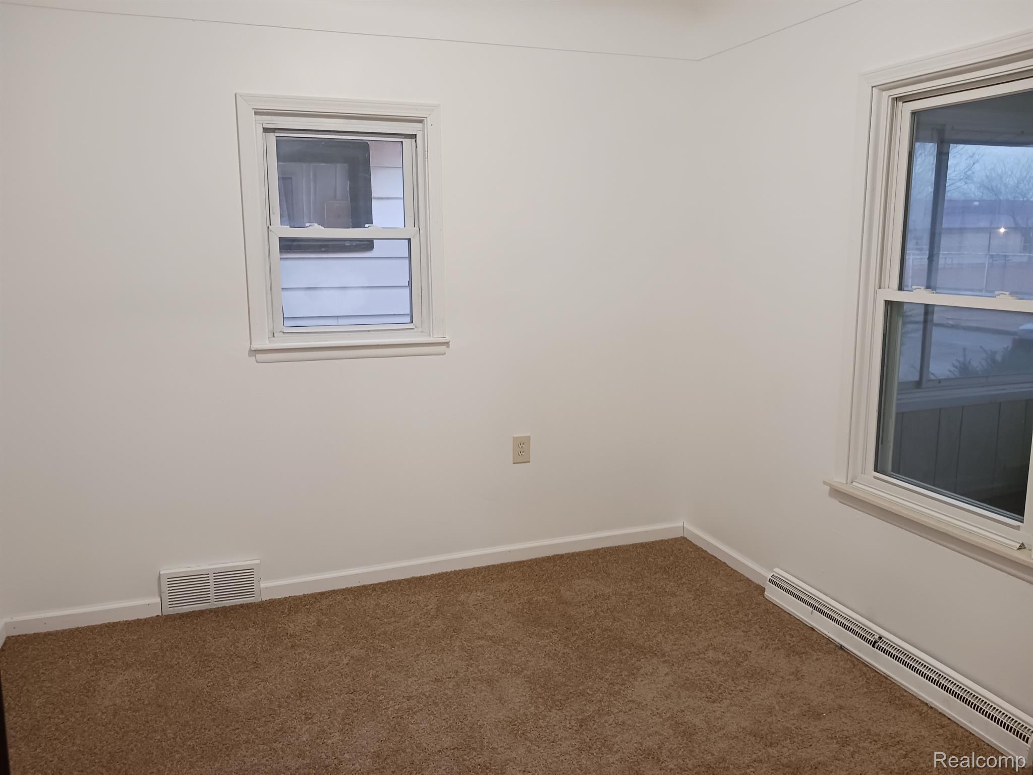 351 Frazier Street River Rouge, MI 48218 - Photo 7 of 20 Gallery Image 7