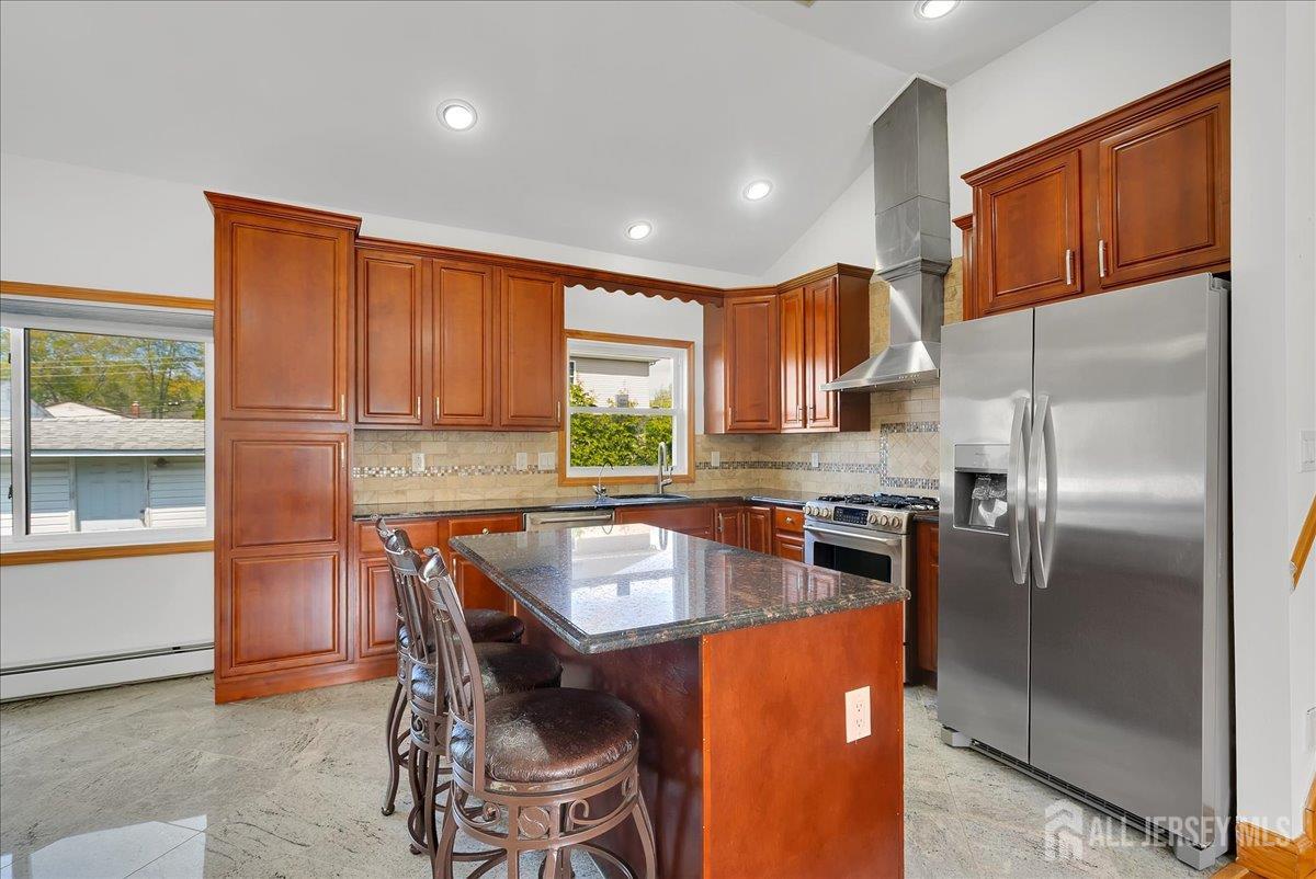 95 Calvert Avenue West Edison, NJ 08820 - Photo 12 of 55