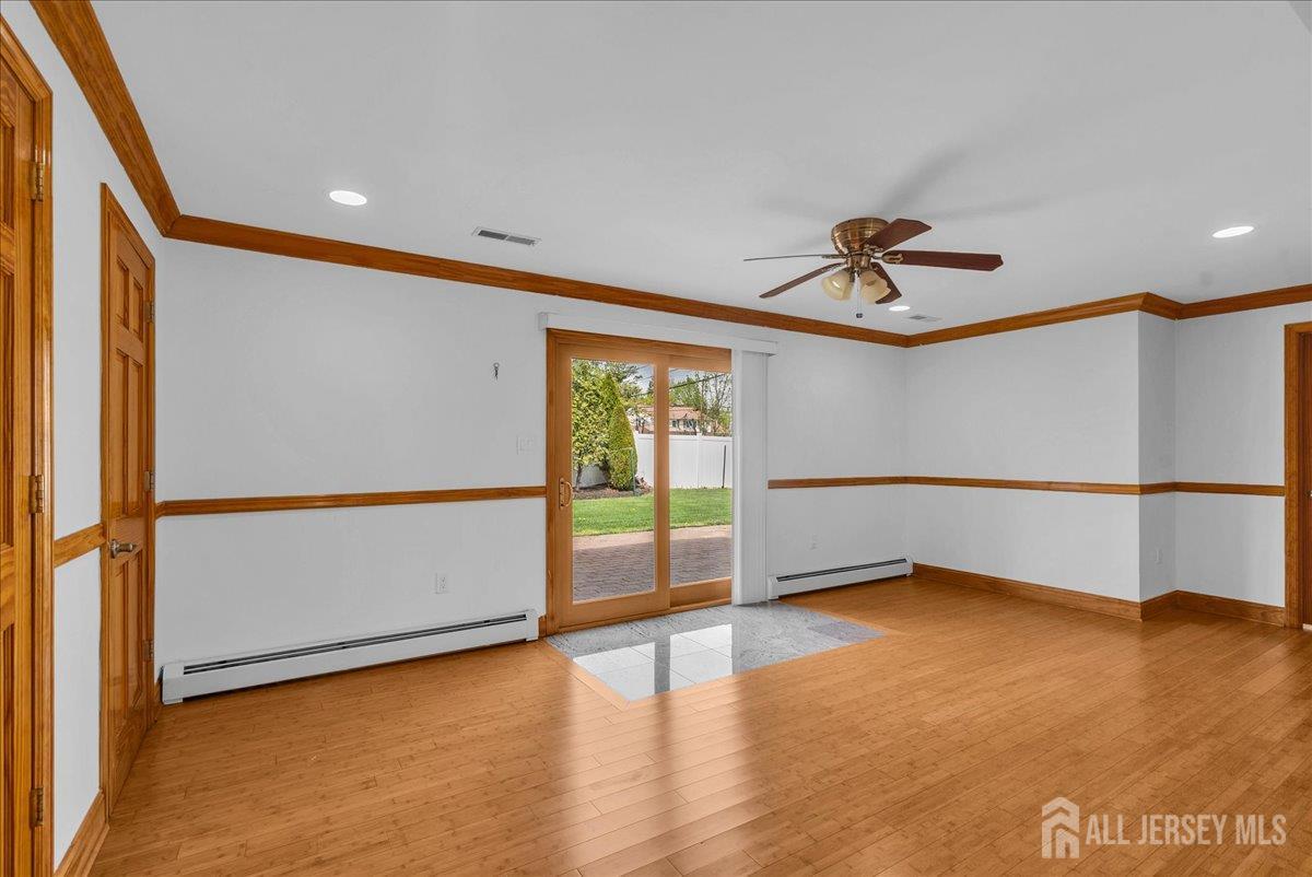 95 Calvert Avenue West Edison, NJ 08820 - Photo 19 of 55
